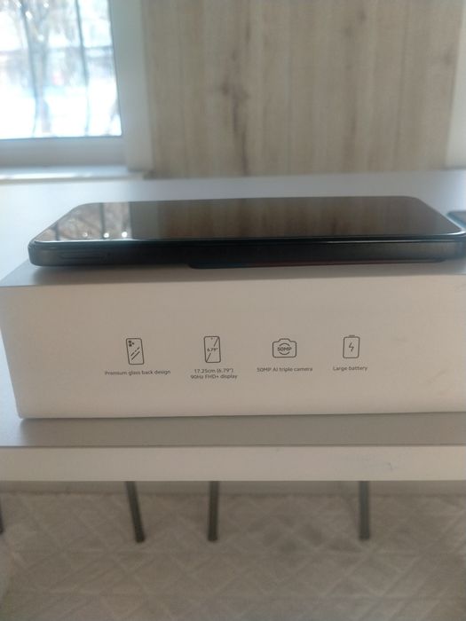 Сотовый телефон Xiaomi Redmi 12