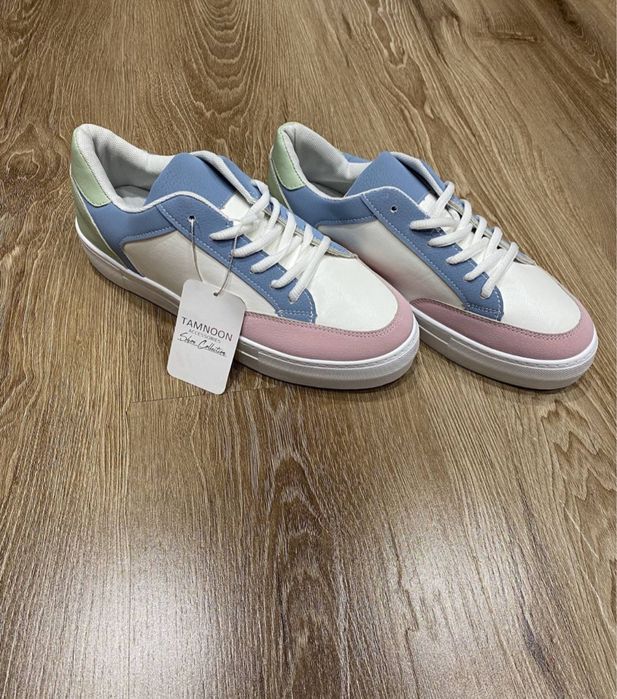 Новые женские кеды