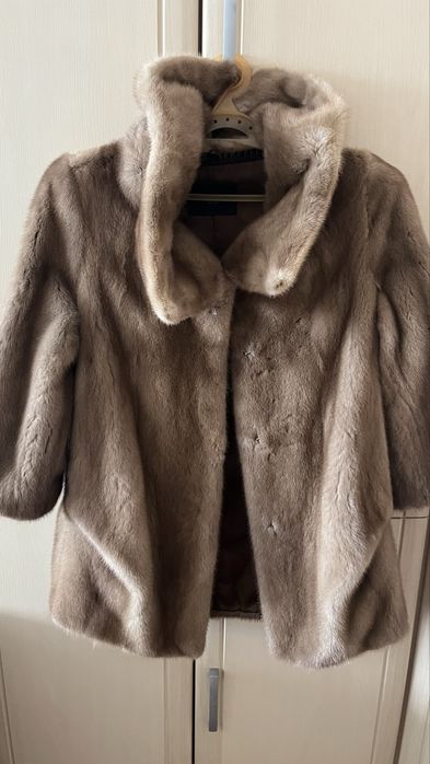 Продам Норковую шубу