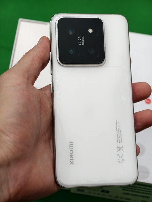 Xiaomi 14 512 gb Ram 16 5G