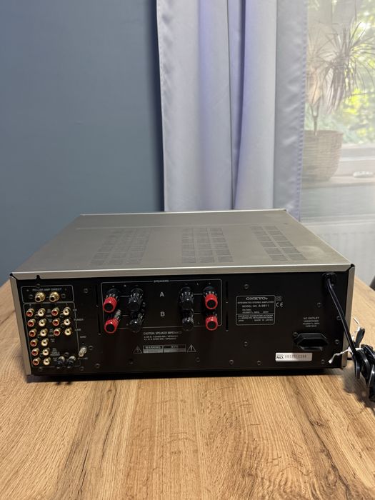 Vand amplificator Onkyo integra A-9911 capul de serie