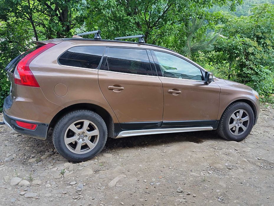 Vand Volvo XC60 2009 cutie automata 390 000 km