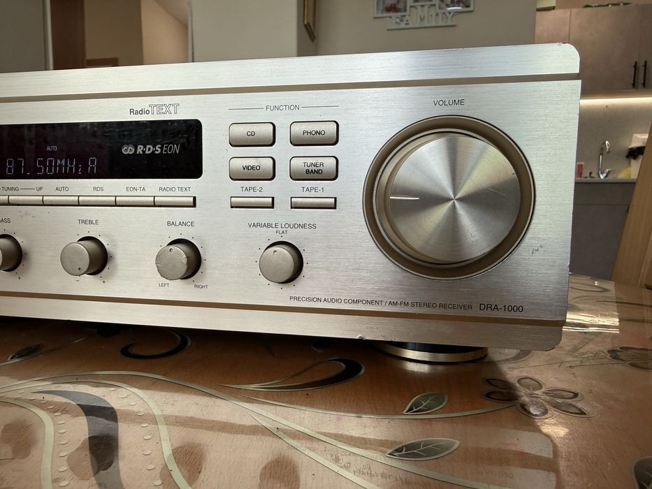 Denon DRa-1000 стерео ресивър