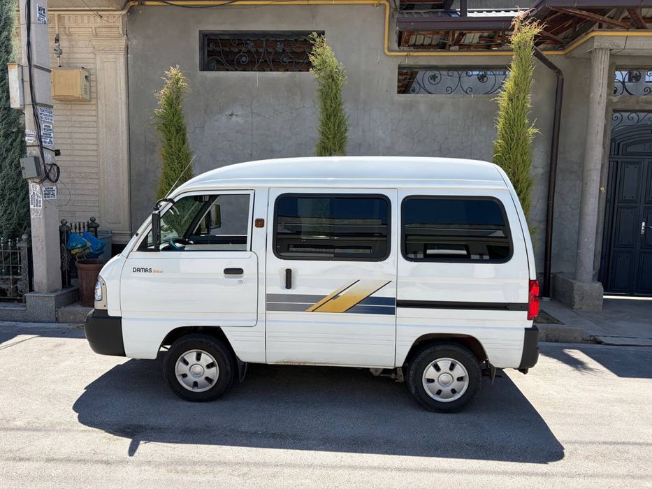 Chevrolet Damas D2