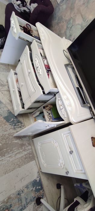 Продам комод для спальни