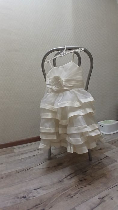 Платья разные продам