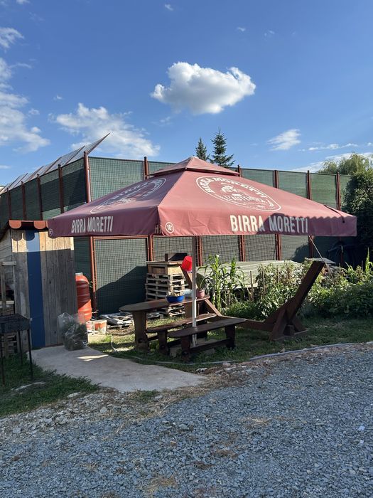 Vând umbrelă 3,5x3,5.