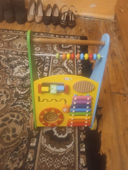 Vând antemergator