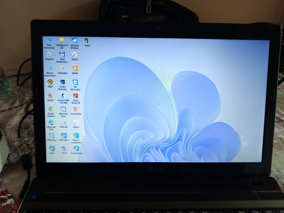 Acer Aspire 5560 Ноутбук сотилади
