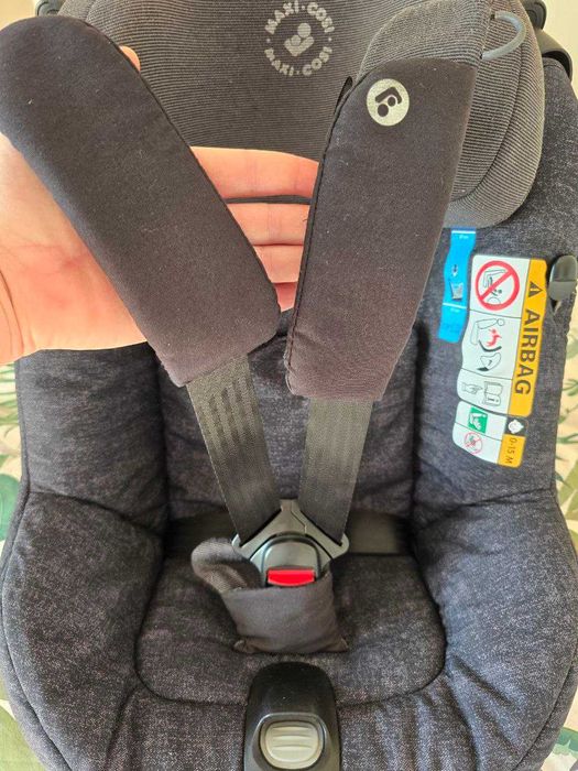 Maxi-Cosi ISOFIX 3 столче за кола 0–4 години (като ново) автокресло