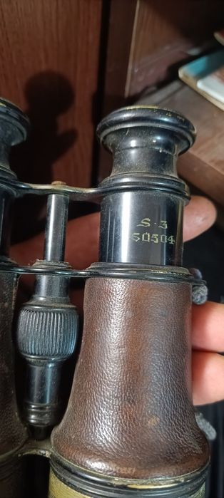 Un vechi Benoclu ww1' de colecție sau folosire