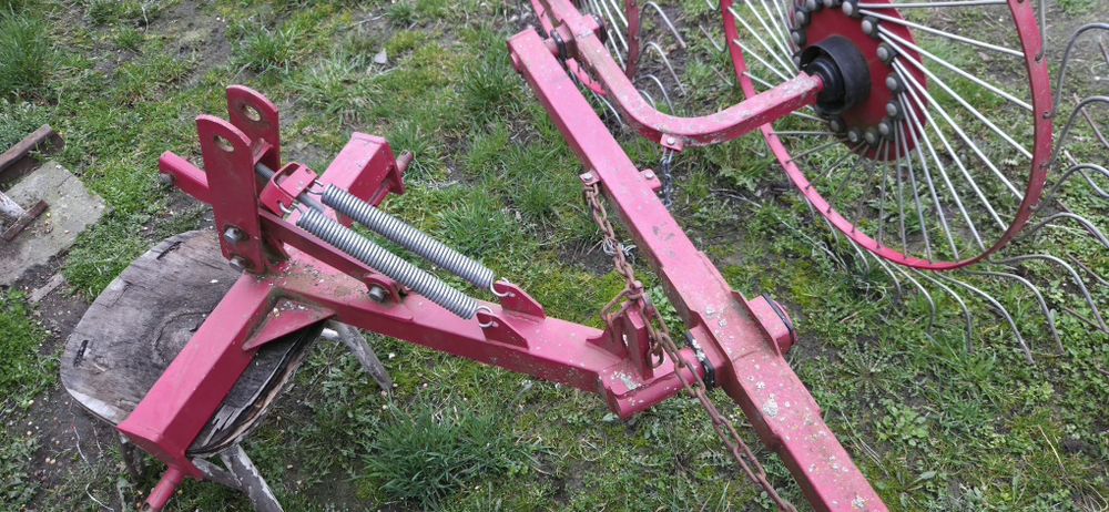 Disc și grebla tractor