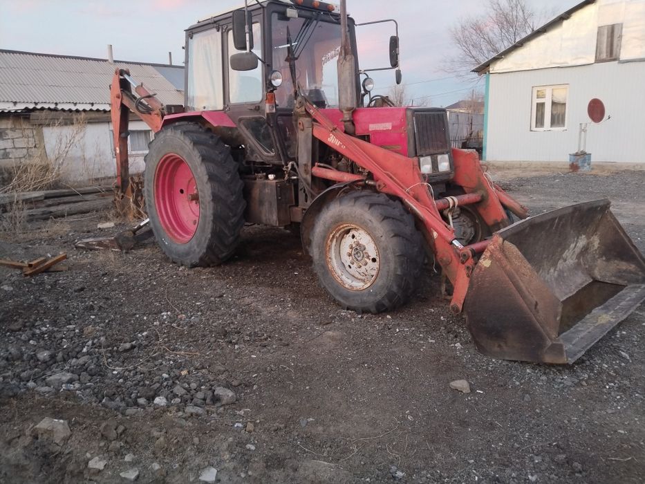 Продам Эксковатор -Погрузчик