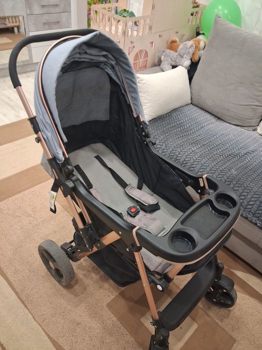 Продам детскую каляску