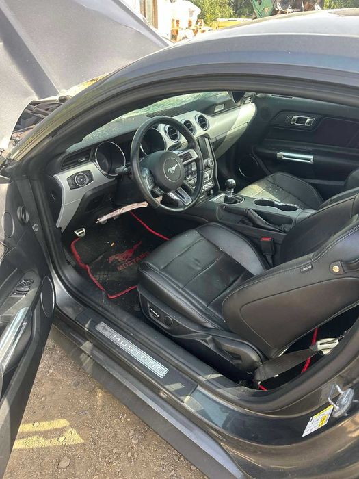 Airbag волан крака жабка завеси табло Мустанг 2015- 2018- Mustang