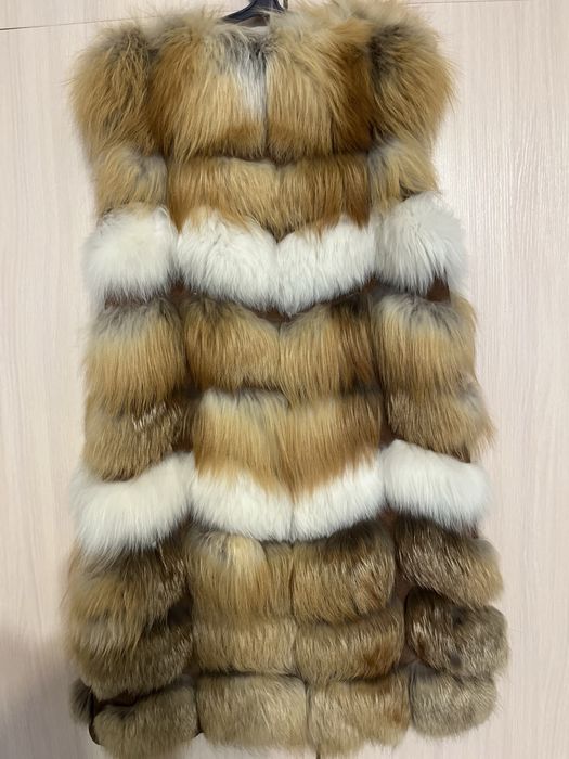 Меховая жилетка