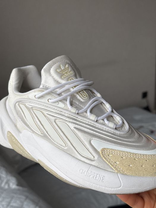 Кроссовки адидас оригинал