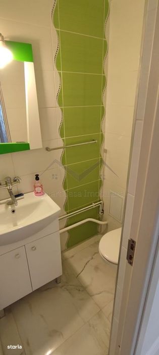 Apartament 3 camere 2 bai Dacia, etajul 3