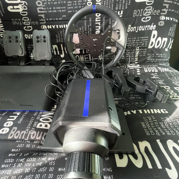Vand Volan Pc/Laptop/Xbox si Ps4 PXN V99 Nou
