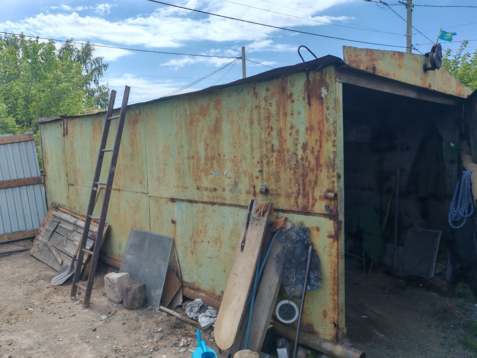 Продам гараж без пола