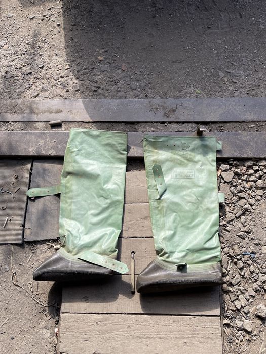 Продам резиновые сапоги