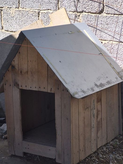Итке үйшік. Домик для собаки