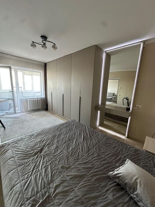 Сдам 2х ком квартиру