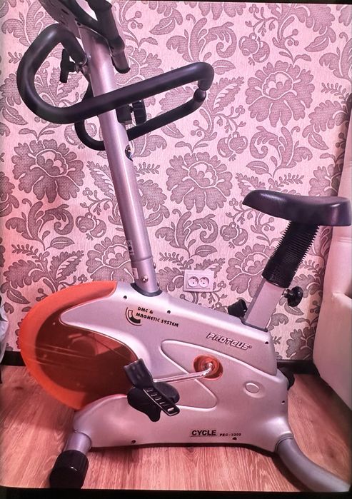 Продам велотренажер