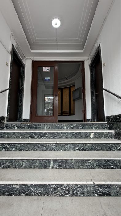 Vand garsoniera la PARTER - str Mantuleasa nr.3, Buc NOU RENOVATA