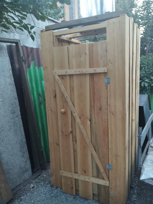 Туалет уличный новый