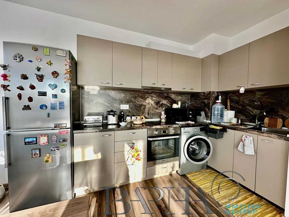 Дава се под наем Тристаен апартамент в Варна, Младост 1 - 100 кв.м за 548.25 € - Снимка #3