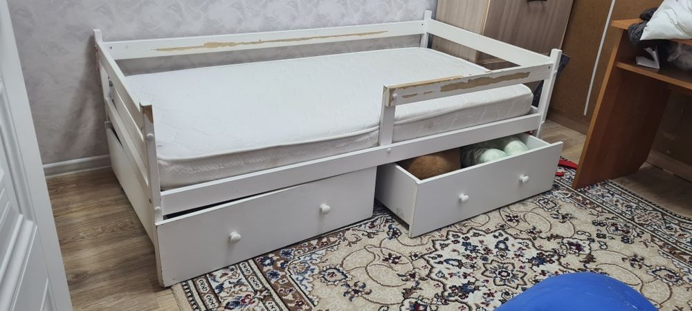 Продам кровать детский