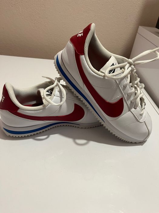 Оригинални маратонки на "Nike"