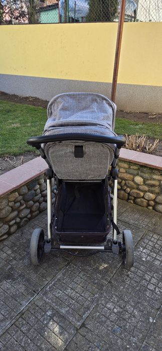 Бебешка количка 3 в 1