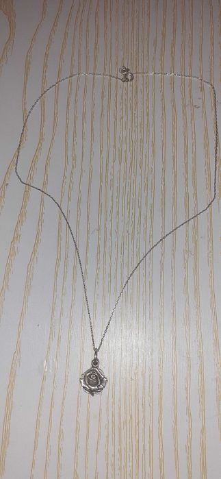 Colier deosebit din argint