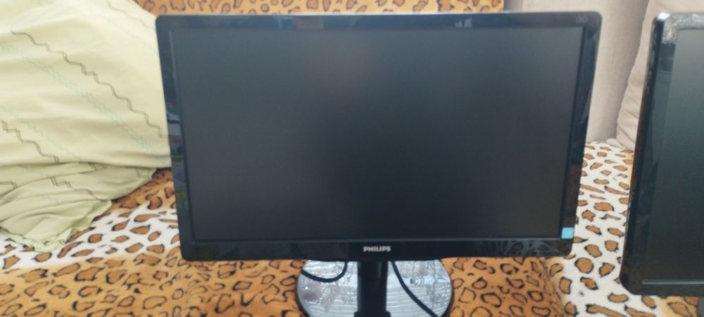 Монитори Philips