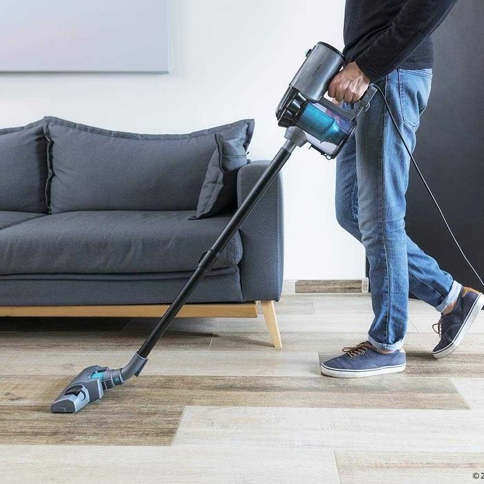 Вертикална прахосмукачка с кабел Cecotec Conga ThunderBrush 560 (600W) сива