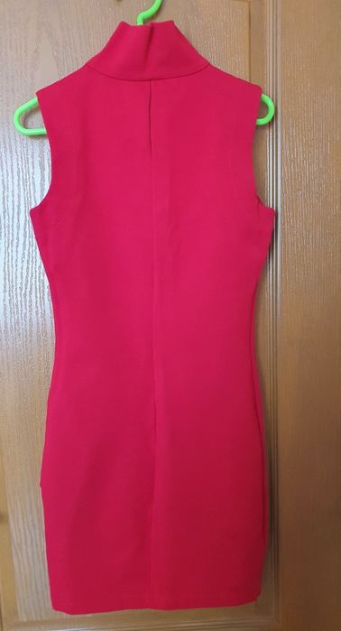 Рокля на марката Cliche