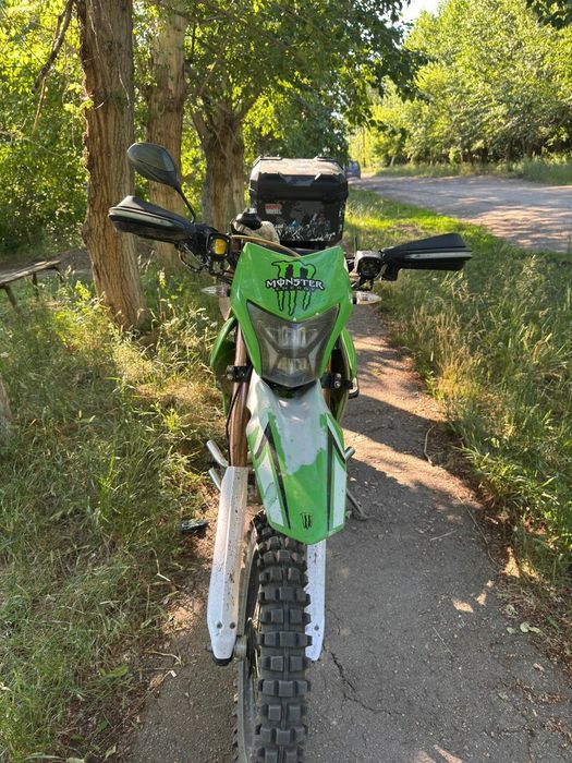Sycmcc 300 , 4 клапана
