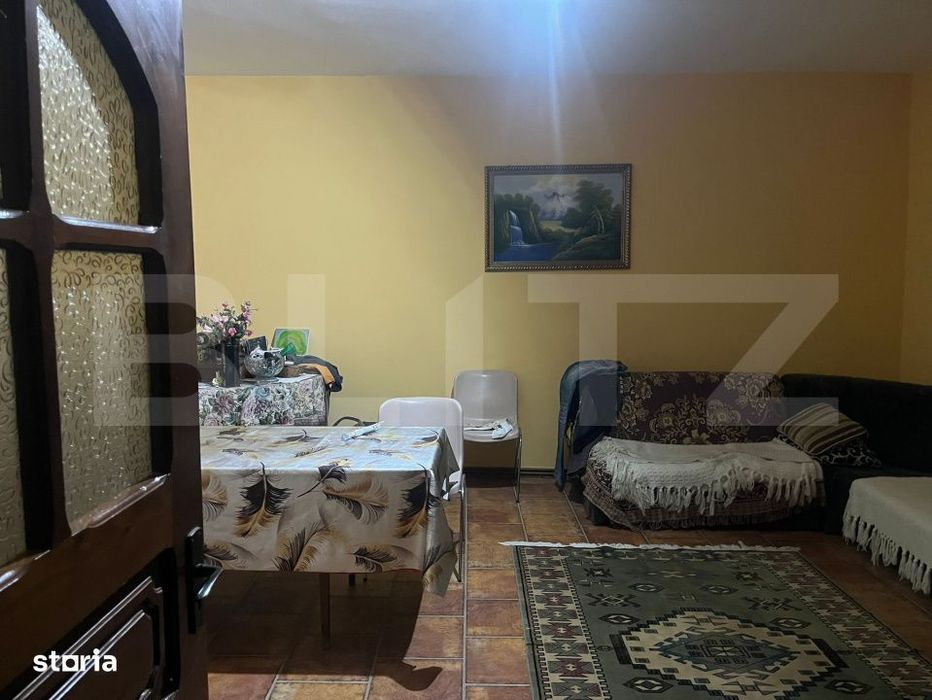 Casa cu piscina P+M, 1.368 mp teren,  Leamna de Sus