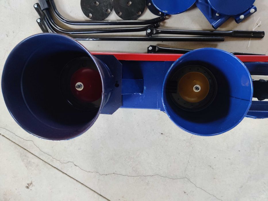 Semanatoare manuala porumb legume fasole 1 rand cu buncar pentru azot