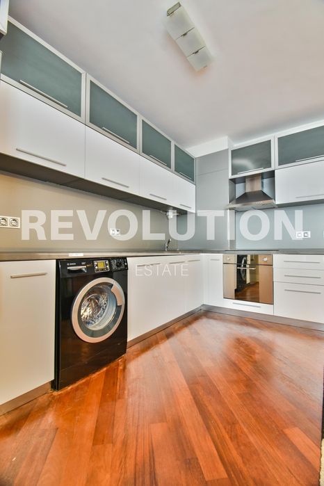 Дава се под наем Четиристаен апартамент в София, Иван Вазов - 160 кв.м за 1750 € - Снимка #3