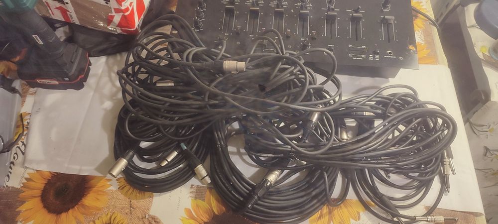 Mixer Omnitronic cm 740+cabluri.