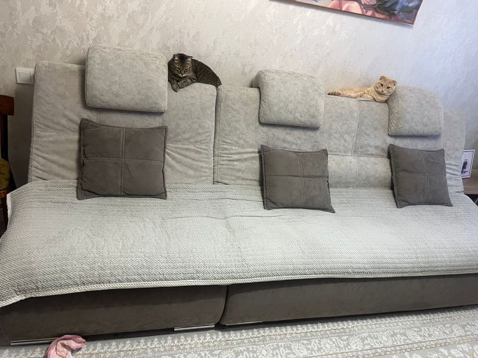 Продаю диван в отличном состоянии