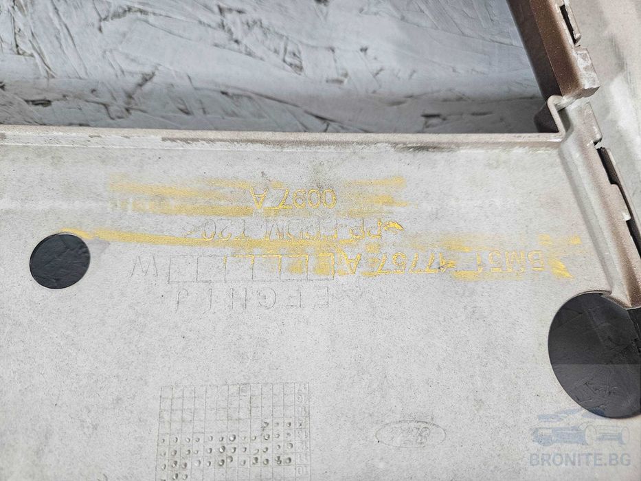 Предна броня Ford Focus 3 Форд Фокус 2010-2014