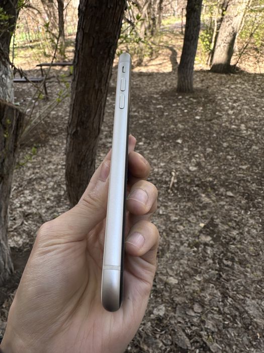 Продам iphone 11 айфон 11