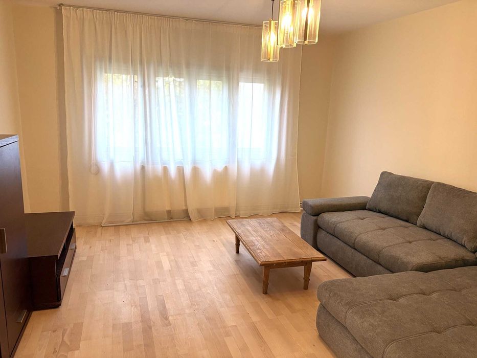 Inchiriere apartament 4 camere, 90 mp | Renovare integrală | Etaj 2 | Republicii, Baia Mare