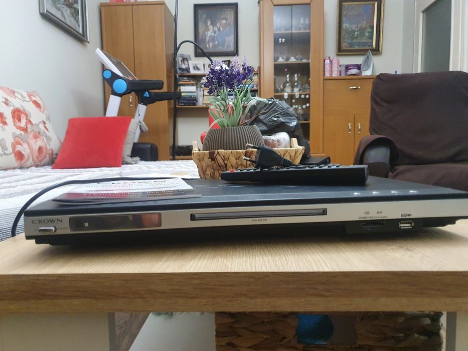 5.1 канален DVIX DVD плеър