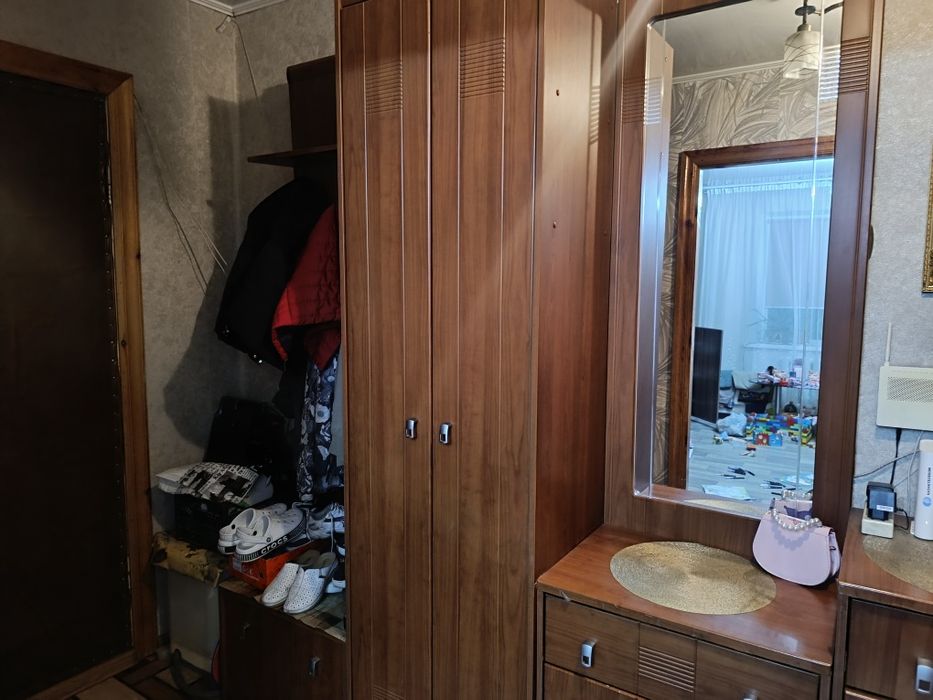 Продам мебель в прихожую