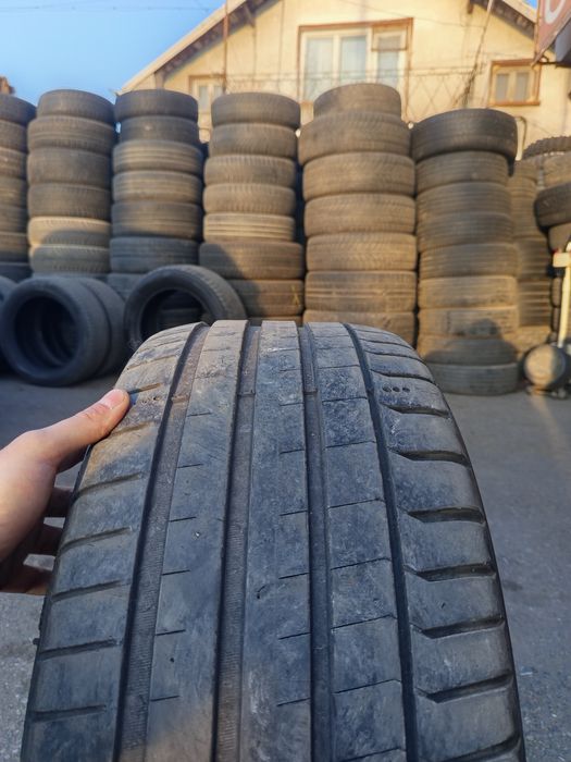 Michelin Pilot Sport 5 245/40/R18